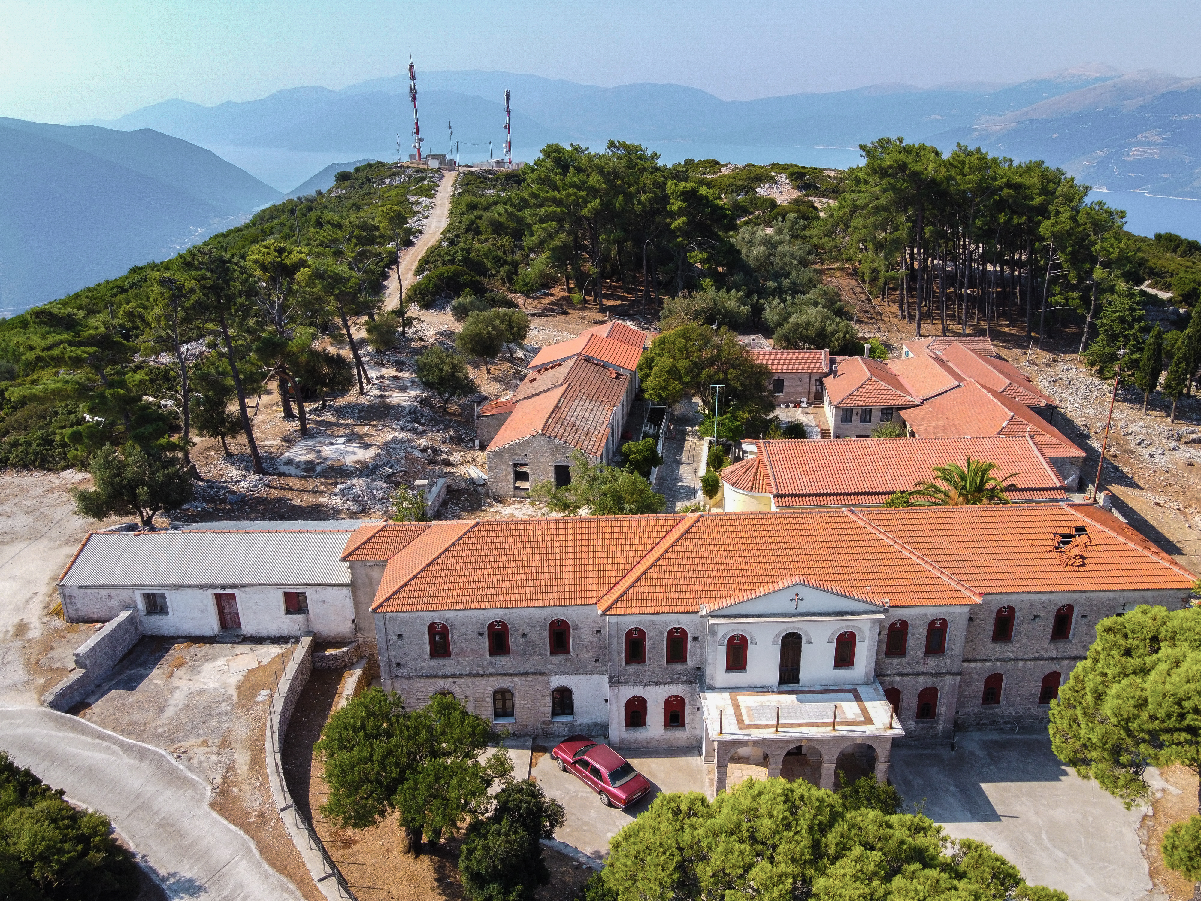 μονη καθαρών